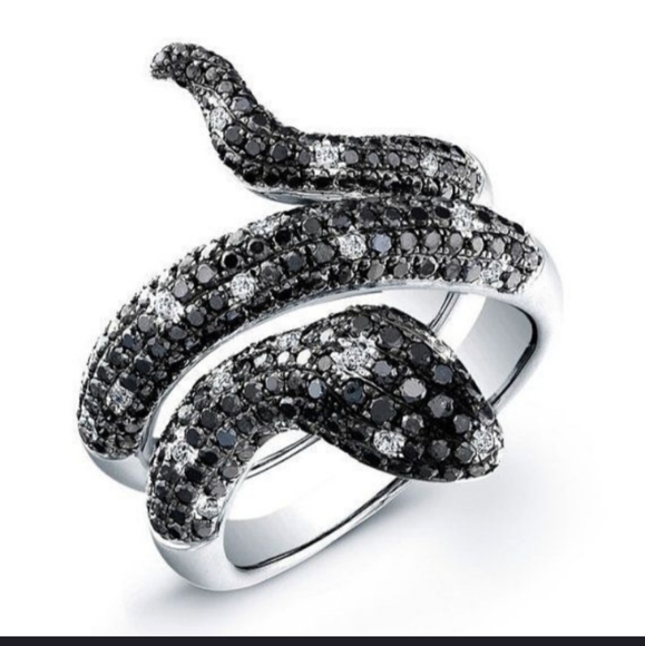 2XHP!! NWT Black Rhinestone Goth Snake Ring!5